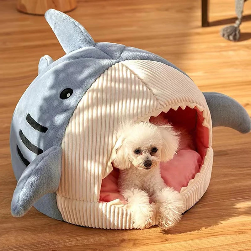 panier pour chat - requin