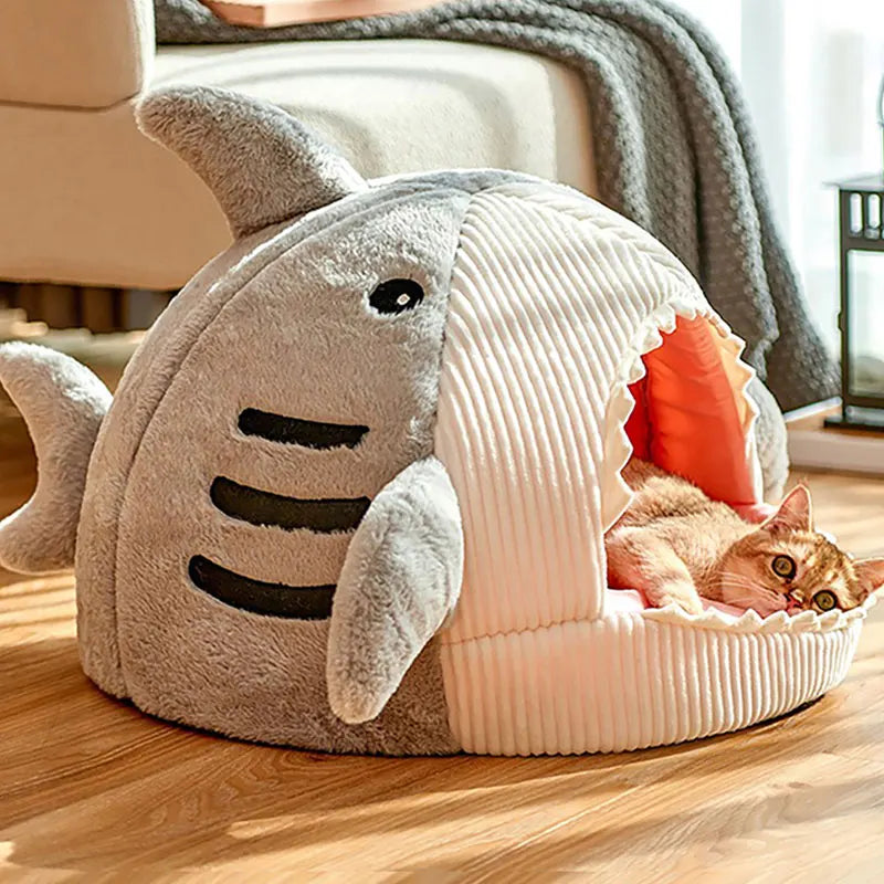 panier pour chat - requin