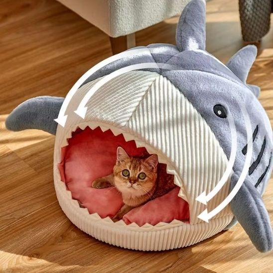 panier pour chat - requin