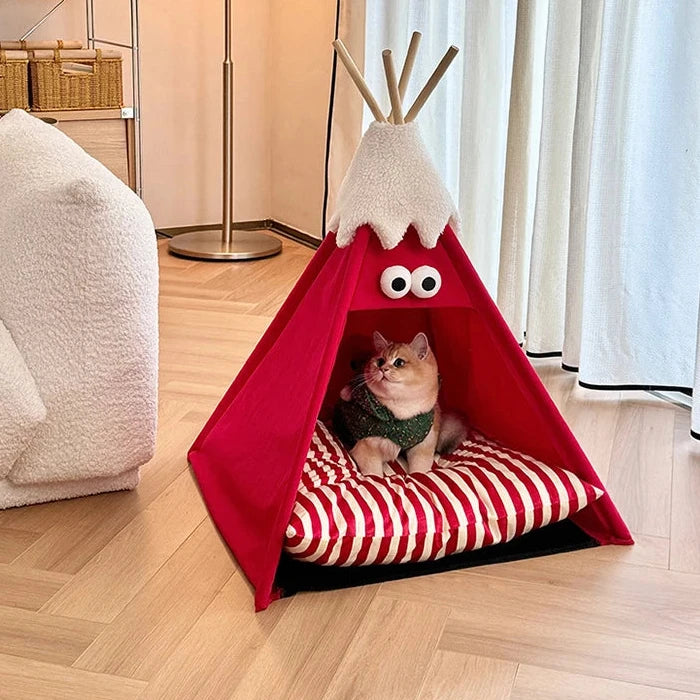 abri pour chat en forme de tipi